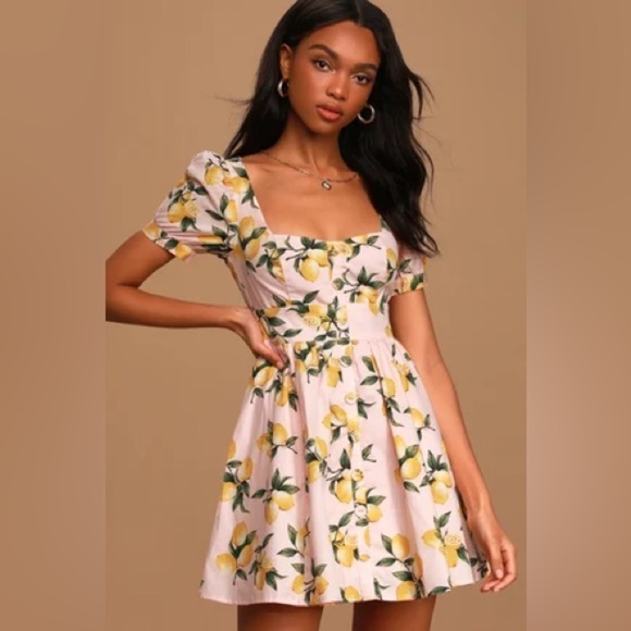 Lulus Dresses & Skirts - Lulus Squeeze the Day Light Pink Lemon Print Puff Sleeve Skater Dress, size S